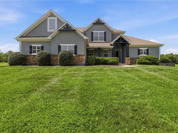 17522 Rock Island Road, Pleasant Hill, MO 64080