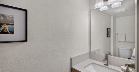 5101 North Lake Boulevard, Unit #61, Carnelian Bay, CA 96140 Photo