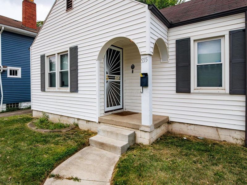 555 Nashoba Avenue, Columbus, OH 43223 Photo 4