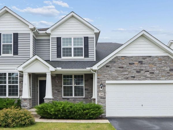 260 Winter Shadow Loop , Delaware, OH 43015