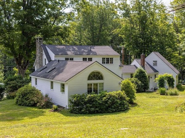107 Whitney Brook Road, New London, NH 03257