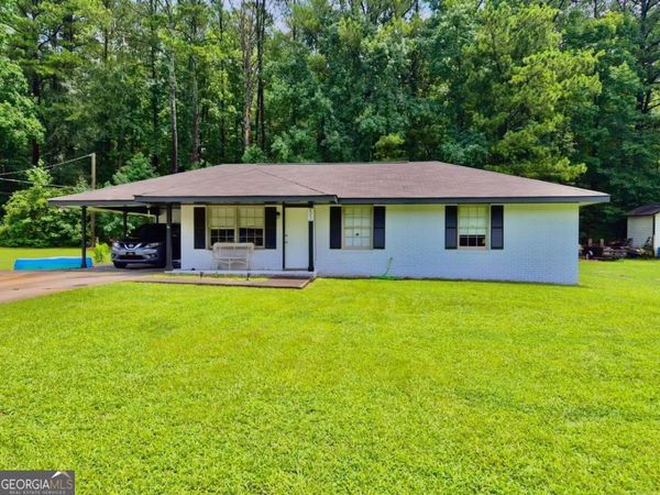 122 Longstreet Circle, Oxford, GA 30054