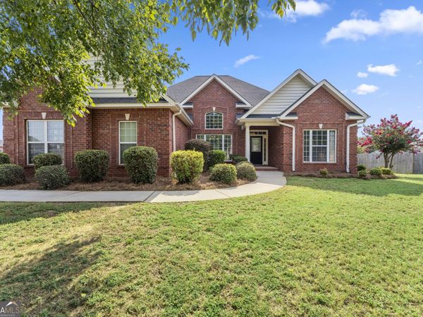 102 Rosemary Court, Warner Robins, GA 31088