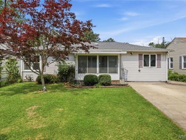 500 E Stenzil Street, Buffalo, NY 14120