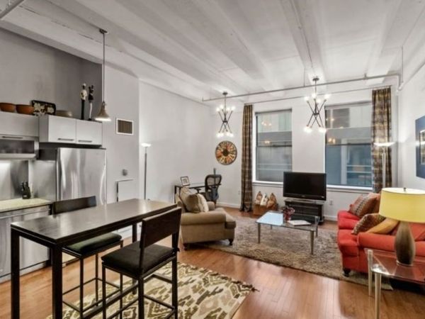 88 Kingston, Unit 3E, Boston, MA 02111