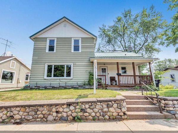 520 S UNION STREET, Shawano, WI 54166