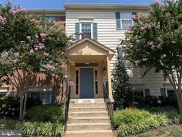 12002 GOLF RIDGE COURT, Unit 102, FAIRFAX, VA 22033