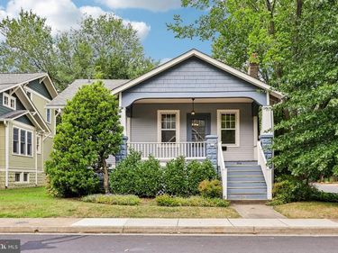 526 N IVY STREET, ARLINGTON, VA 22201