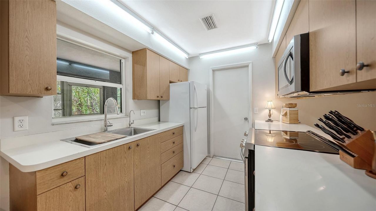 4498 Hidden River Road, Sarasota, FL 34240 Photo