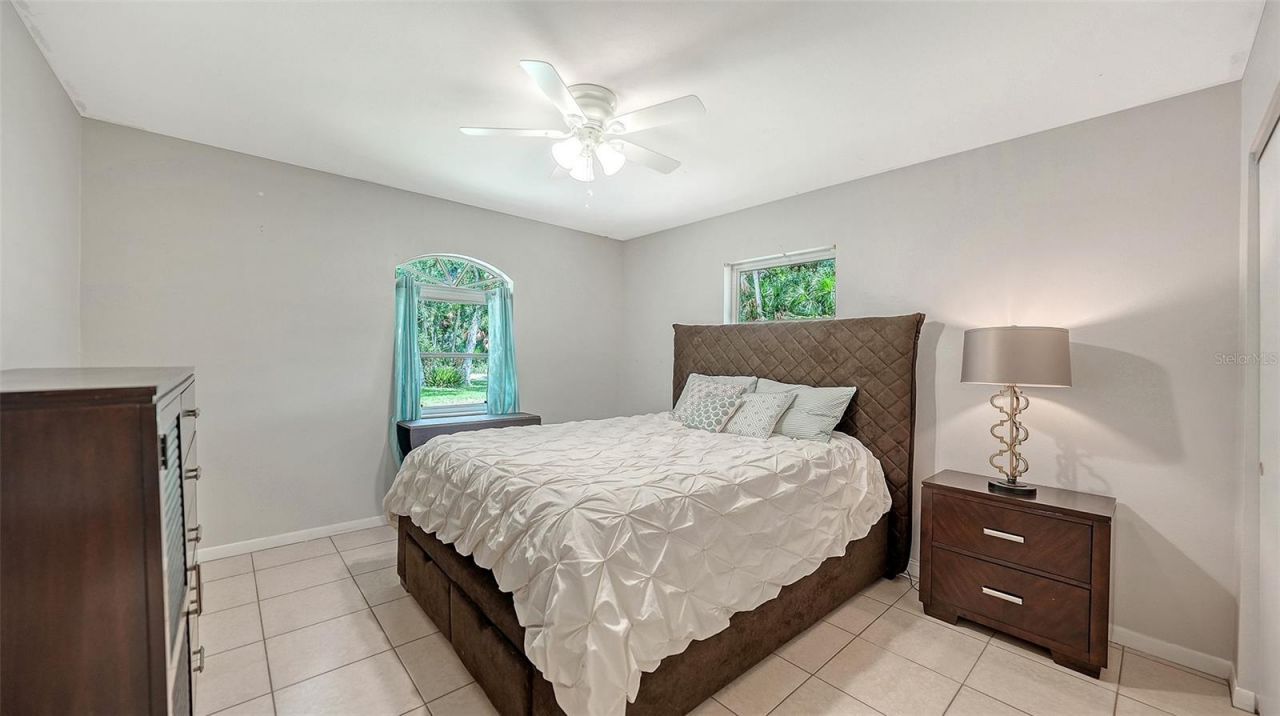 4498 Hidden River Road, Sarasota, FL 34240 Photo