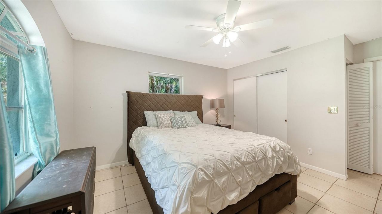 4498 Hidden River Road, Sarasota, FL 34240 Photo