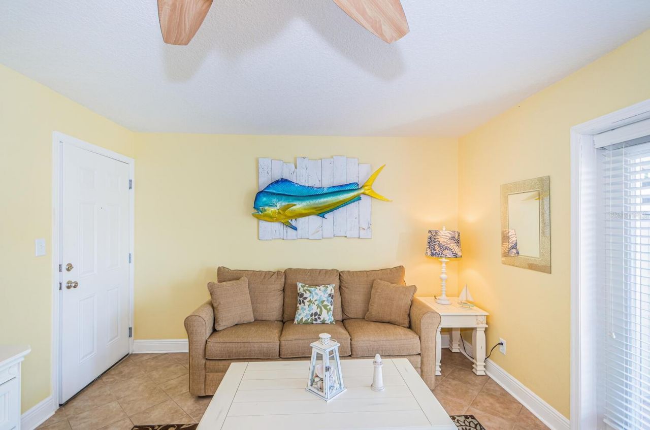 5215 Coquina Key Drive Se, Unit B, Saint Petersburg, FL 33705 Photo