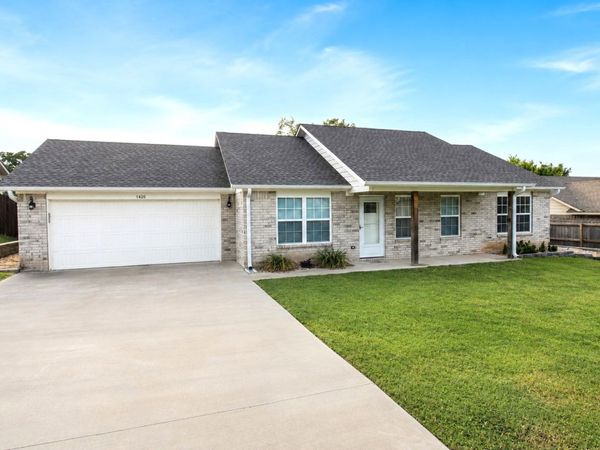 1420 N Jones Avenue, Tahlequah, OK 74464