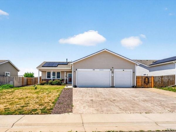 303 S 2nd Avenue, Deer Trail, CO 80105
