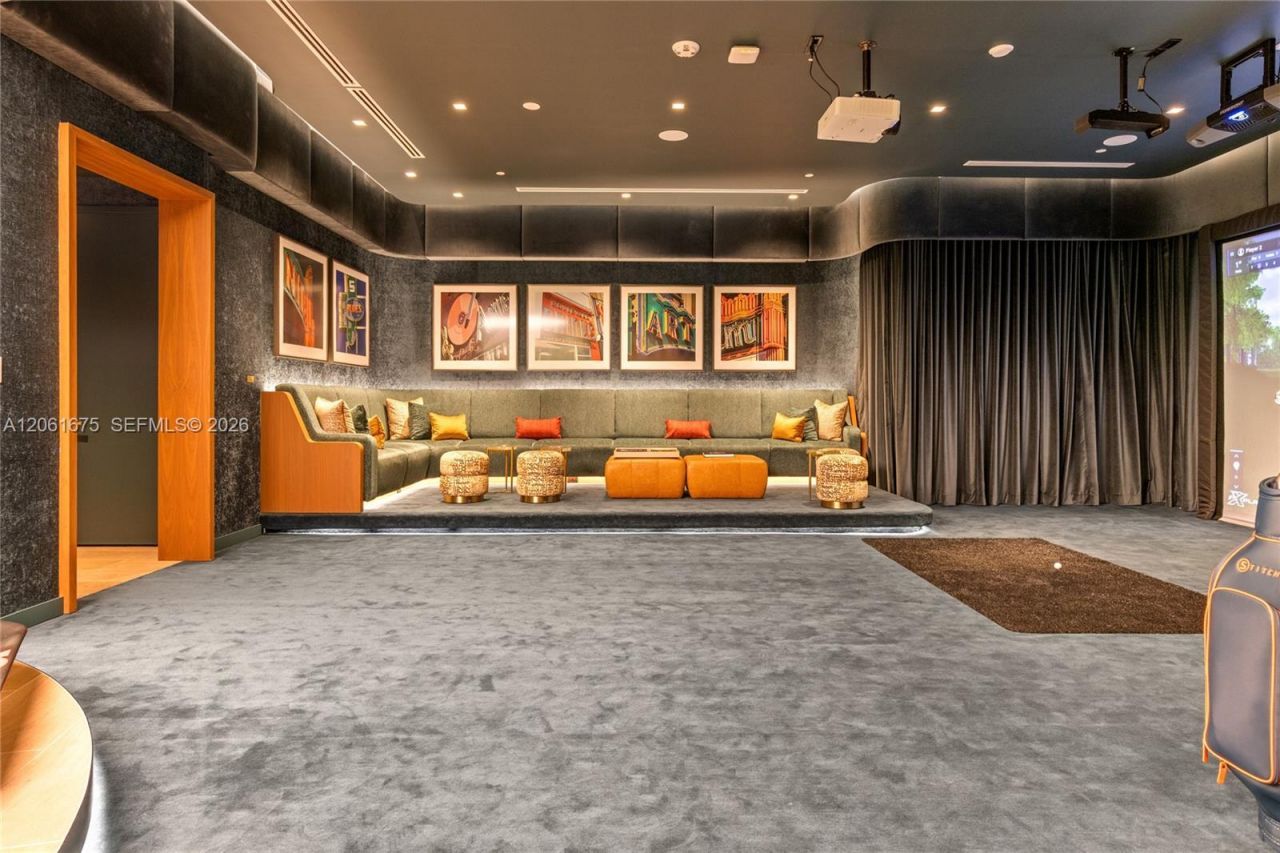 77 SE 5th Street, Unit 2205, Miami, FL 33131 Photo