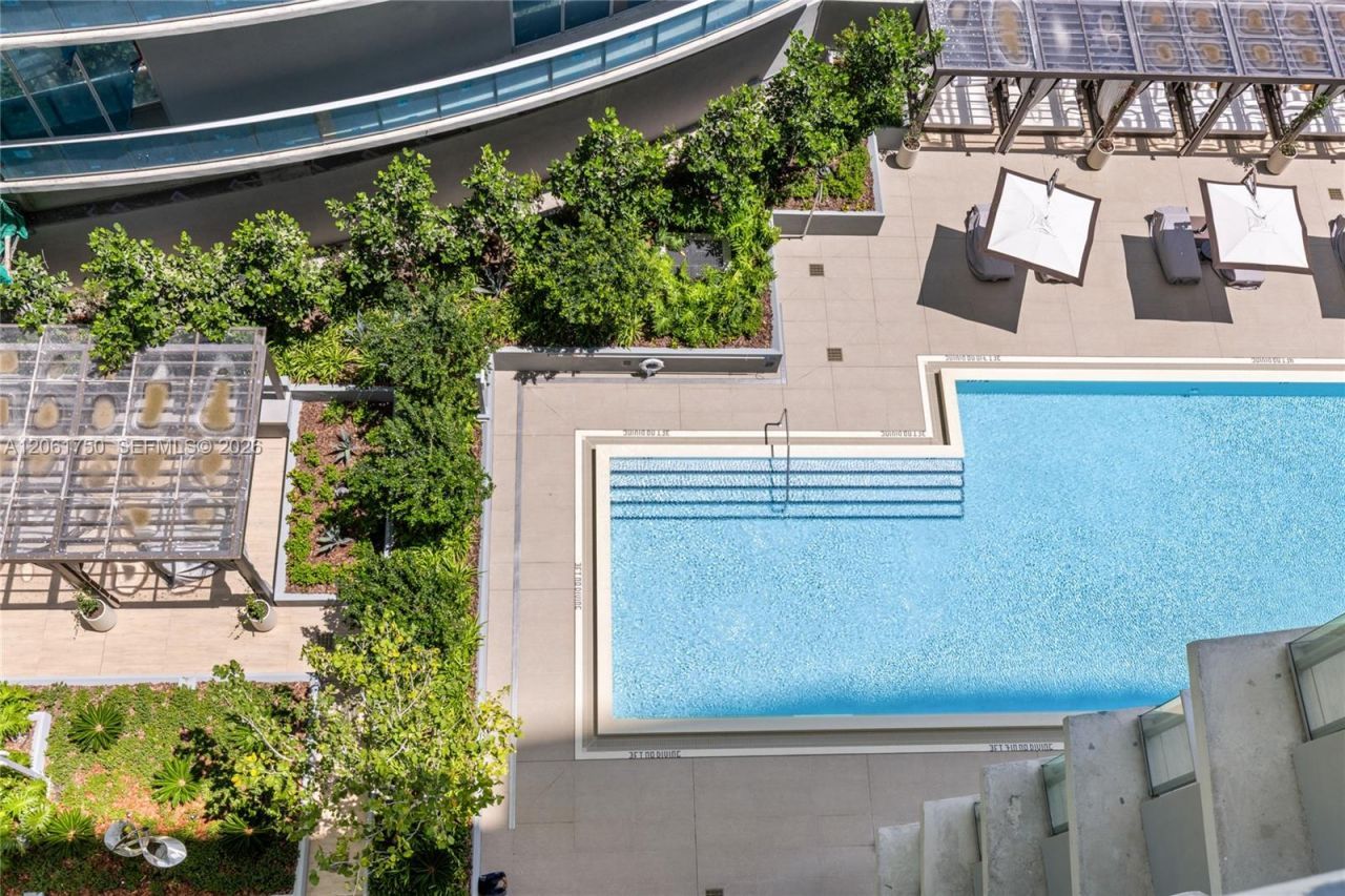 77 SE 5th Street , Unit 2205, Miami, FL 33131 Photo