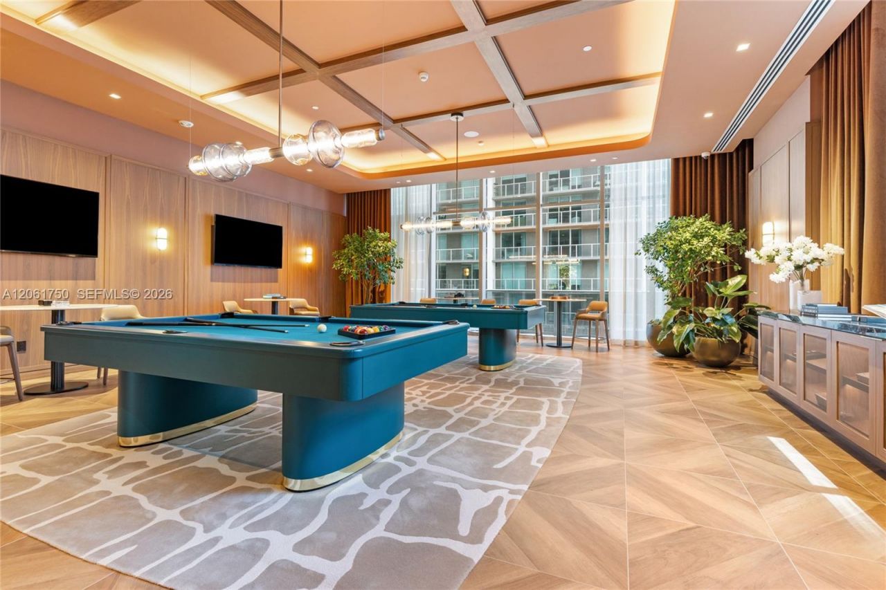 77 SE 5th Street , Unit 2205, Miami, FL 33131 Photo