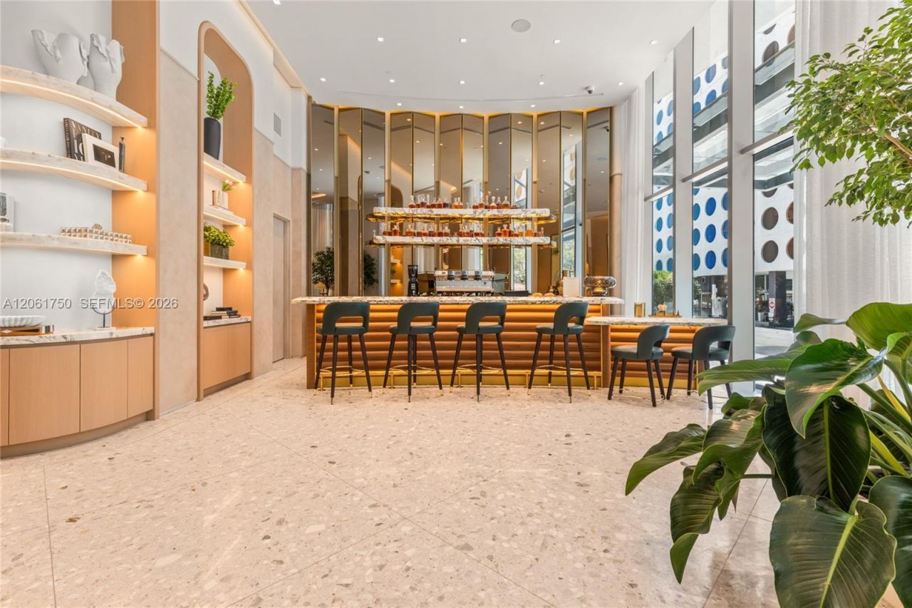 77 SE 5th Street , Unit 2205, Miami, FL 33131 Photo