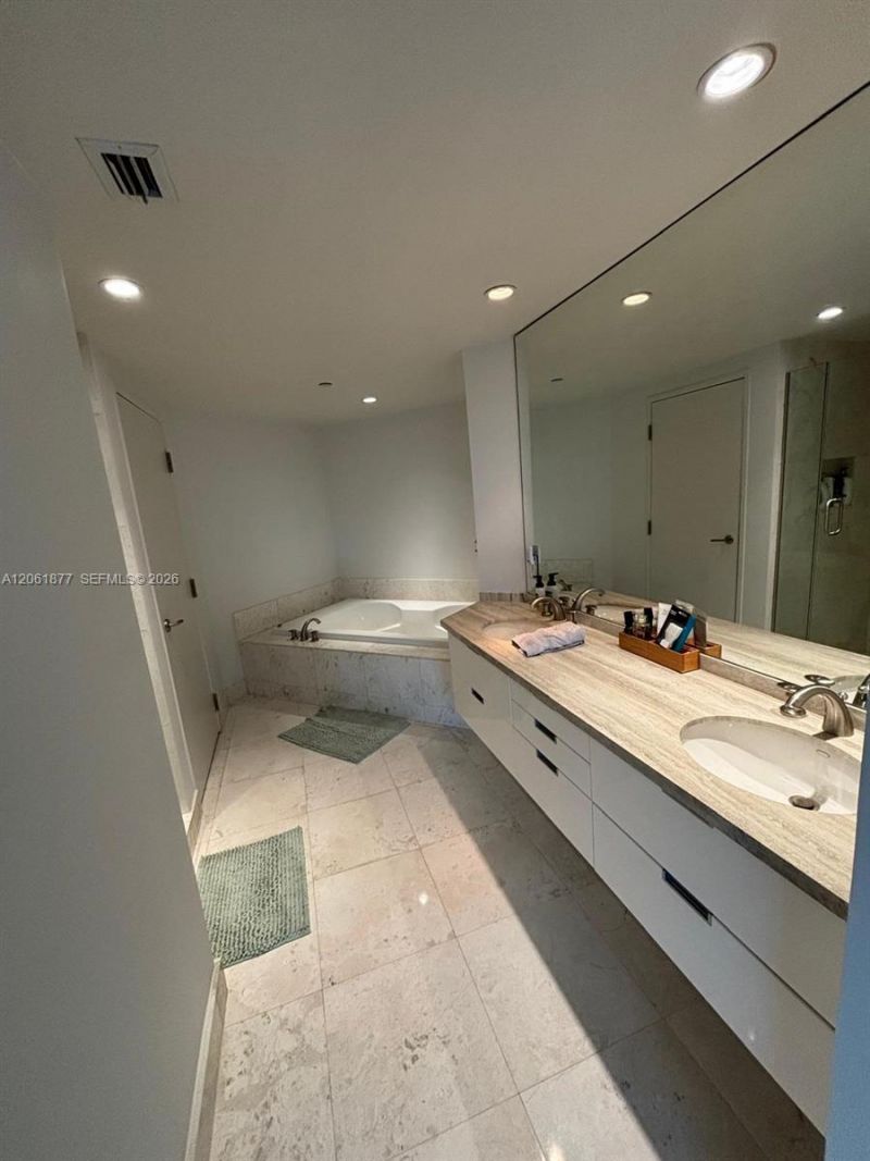 9401 Collins , Unit 401, Surfside, FL 33154 Photo