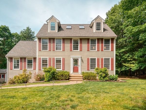 7 Magnolia Drive, Ayer, MA 01432