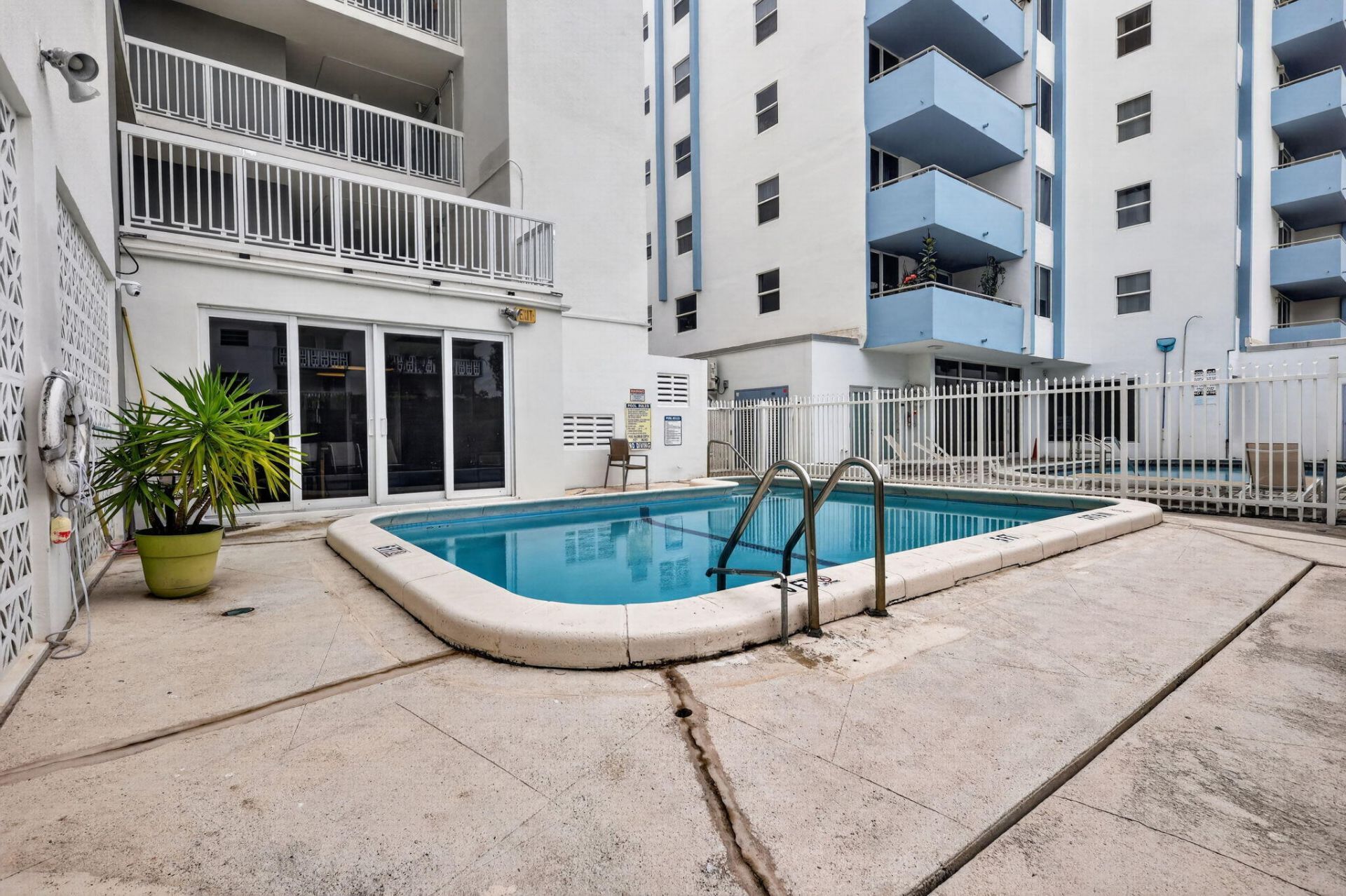 1670 Bay Road, Unit 3F, Miami Beach, FL 33139 Photo
