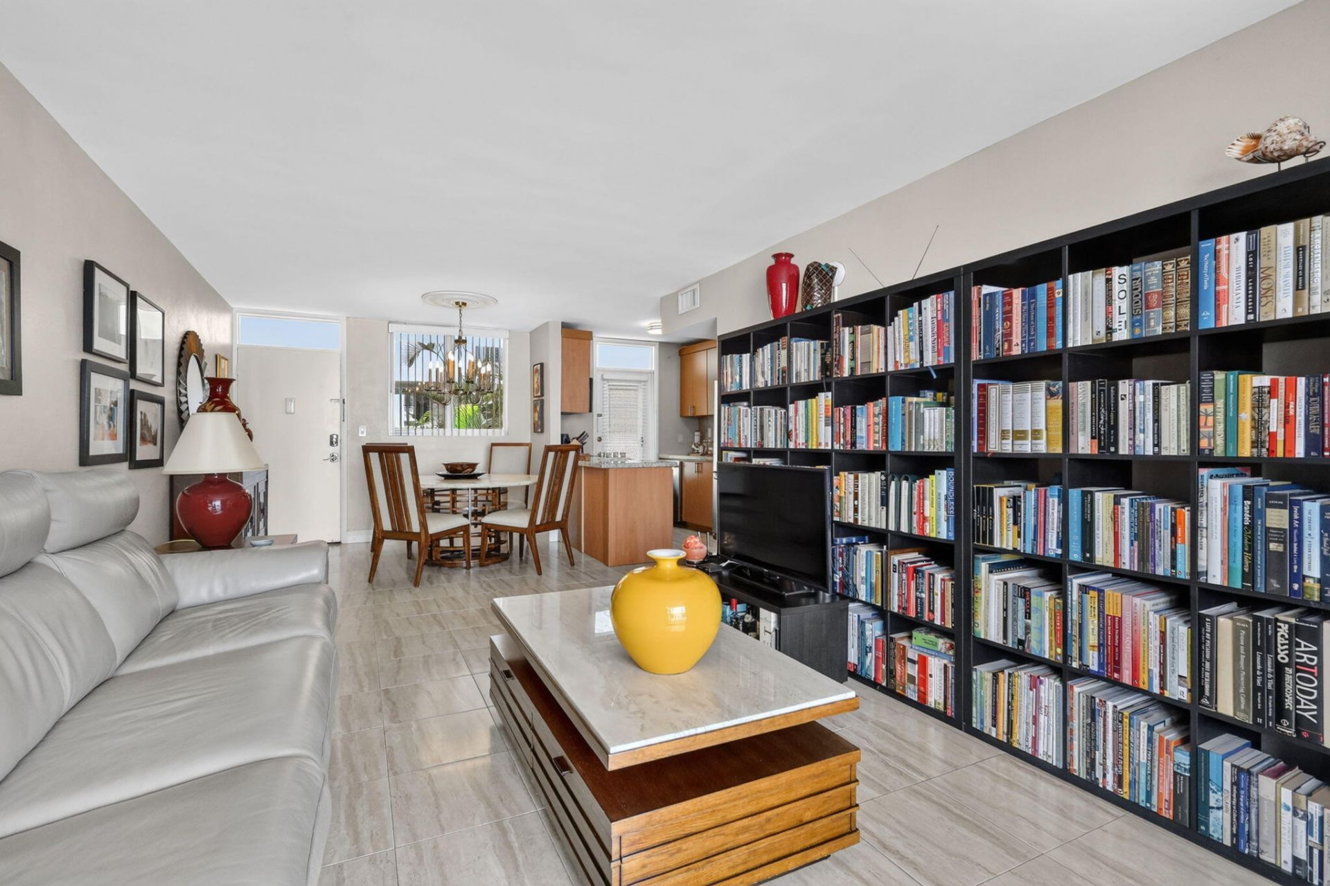 1670 Bay Road, Unit 3F, Miami Beach, FL 33139 Photo