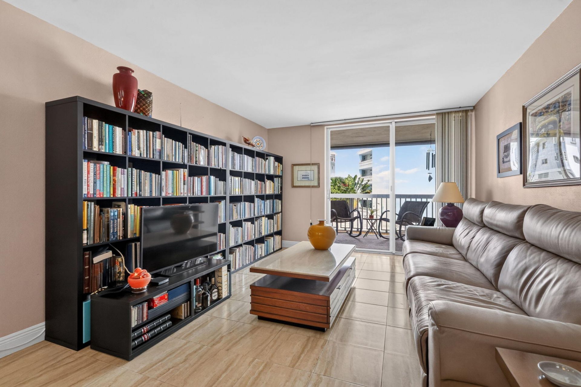1670 Bay Road, Unit 3F, Miami Beach, FL 33139 Photo