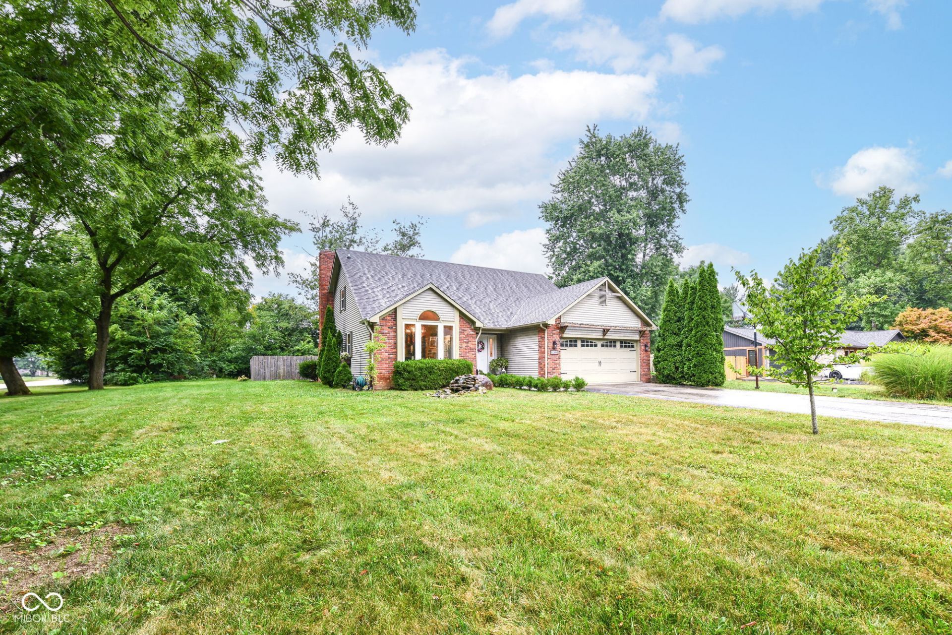 10388 Connaught Drive, Carmel, IN 46032 Main Photo