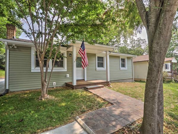 1430 SHENANDOAH AVE, WAYNESBORO, VA 22980