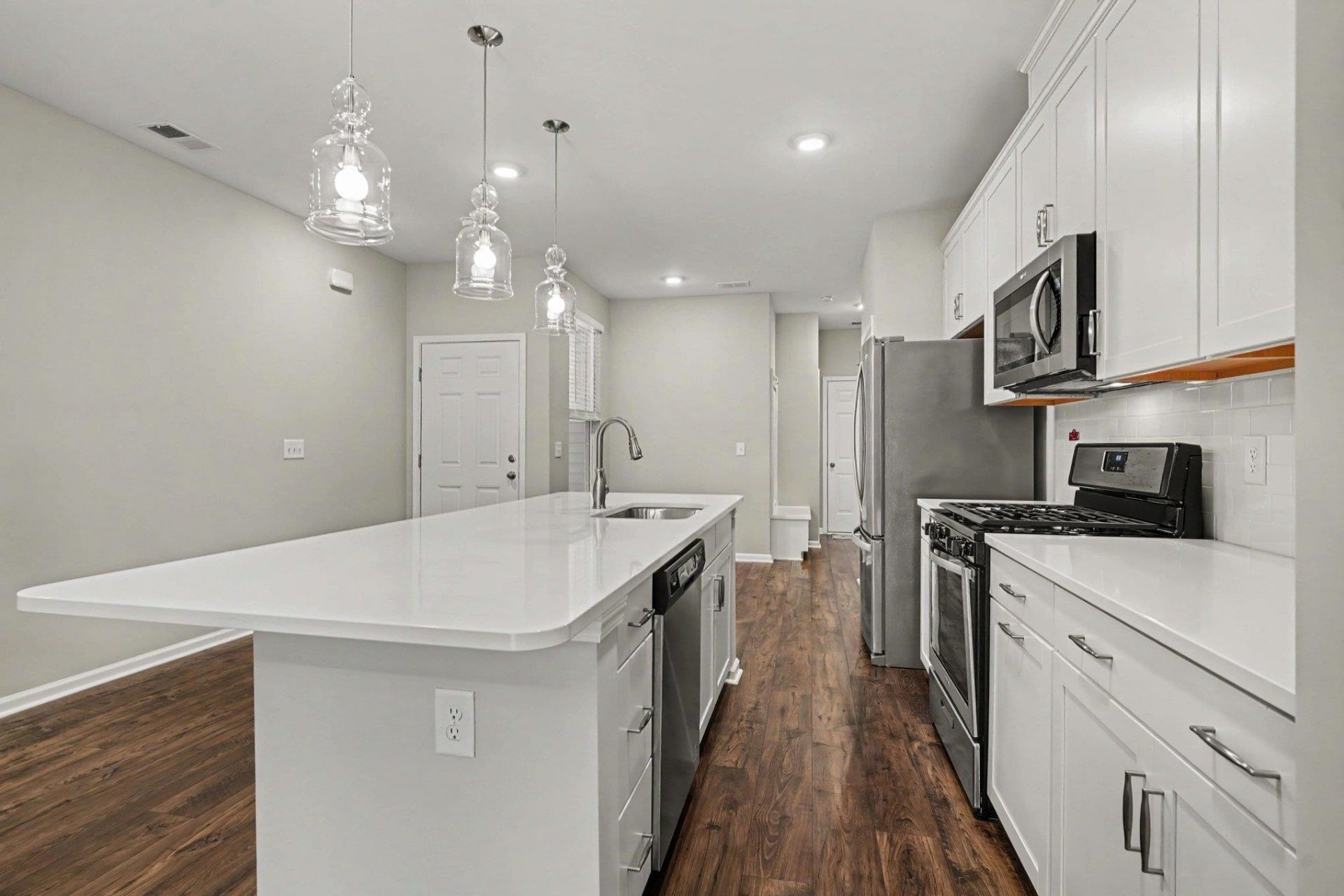 4032 Taranto Loop  Photo 14