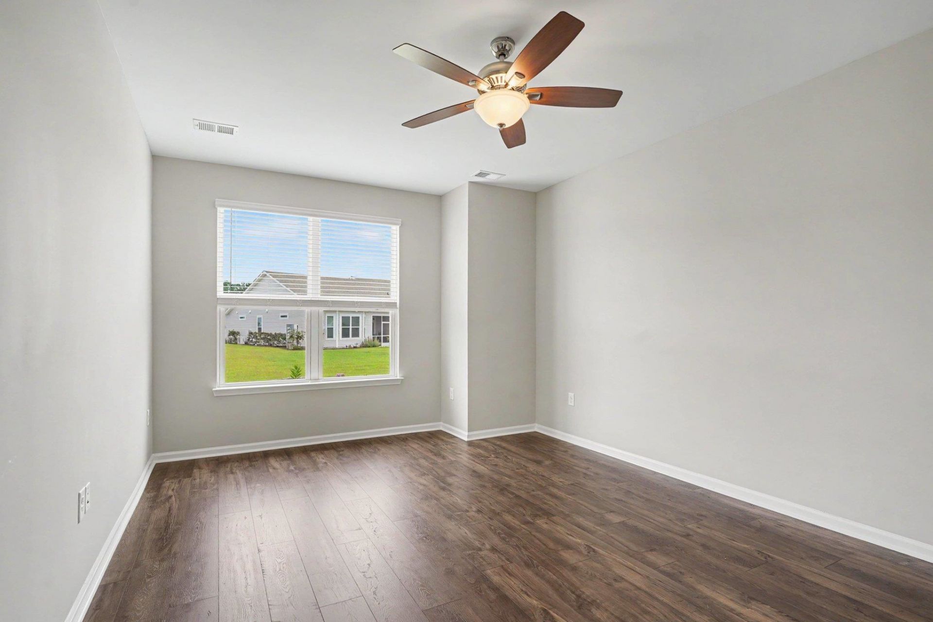 4032 Taranto Loop  Photo 20