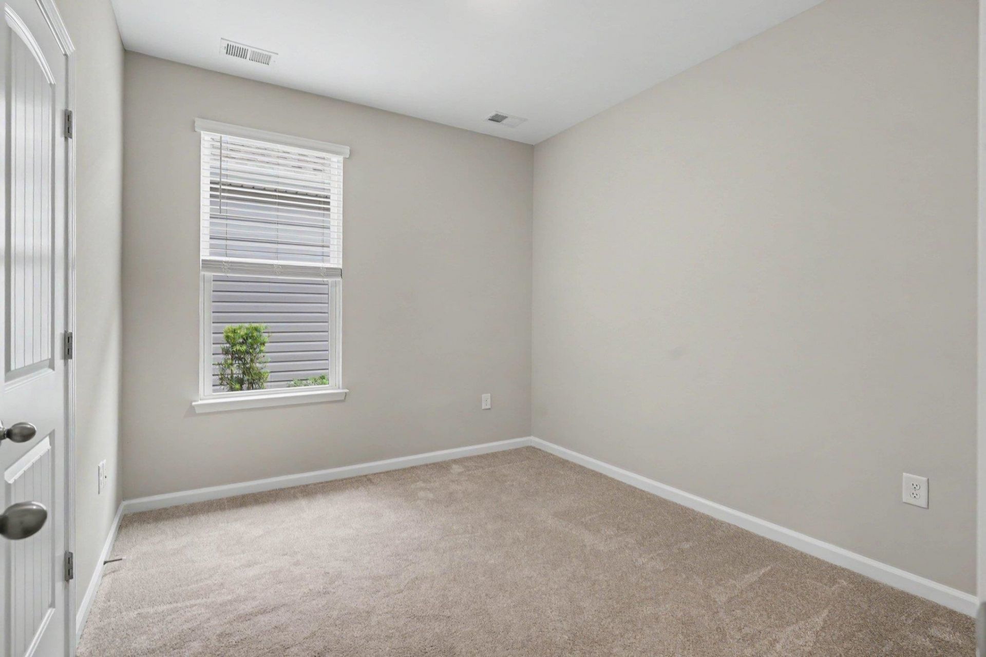 4032 Taranto Loop  Photo 24