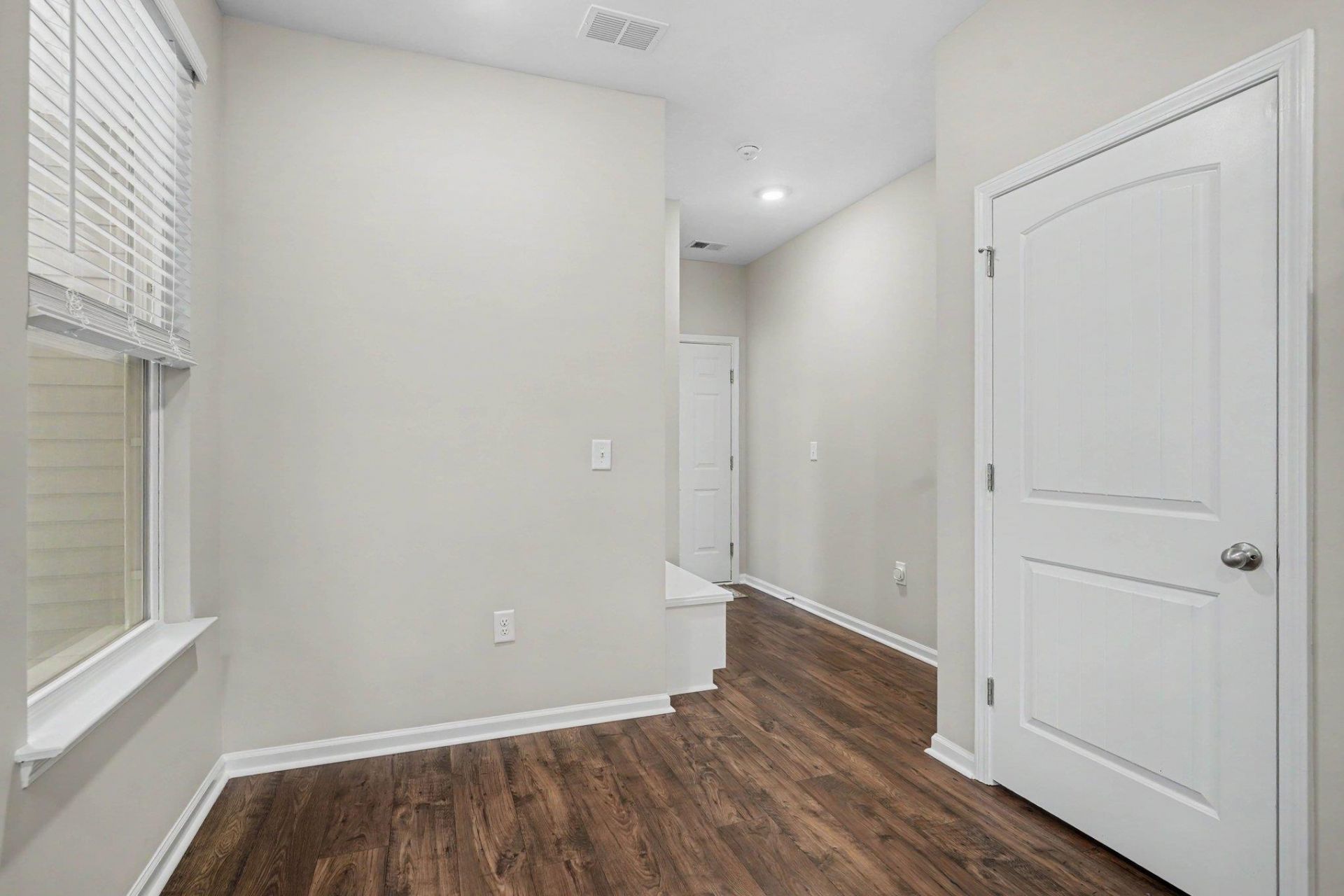 4032 Taranto Loop  Photo 4