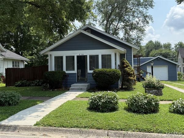 516 E South Avenue , Greenville, IL 62246