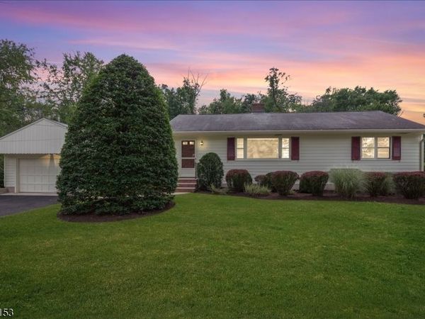 155 Basking Ridge Rd, Long Hill, NJ 07946