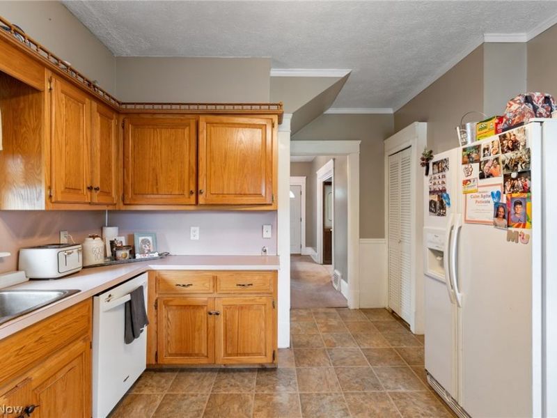 734 Tuscarawas Avenue NW, New Philadelphia, OH 44663 Photo 14