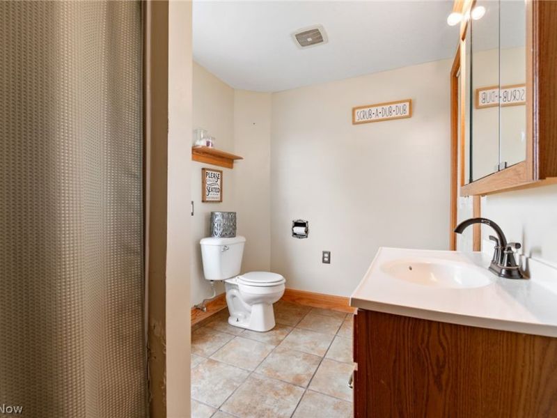 734 Tuscarawas Avenue NW, New Philadelphia, OH 44663 Photo 21