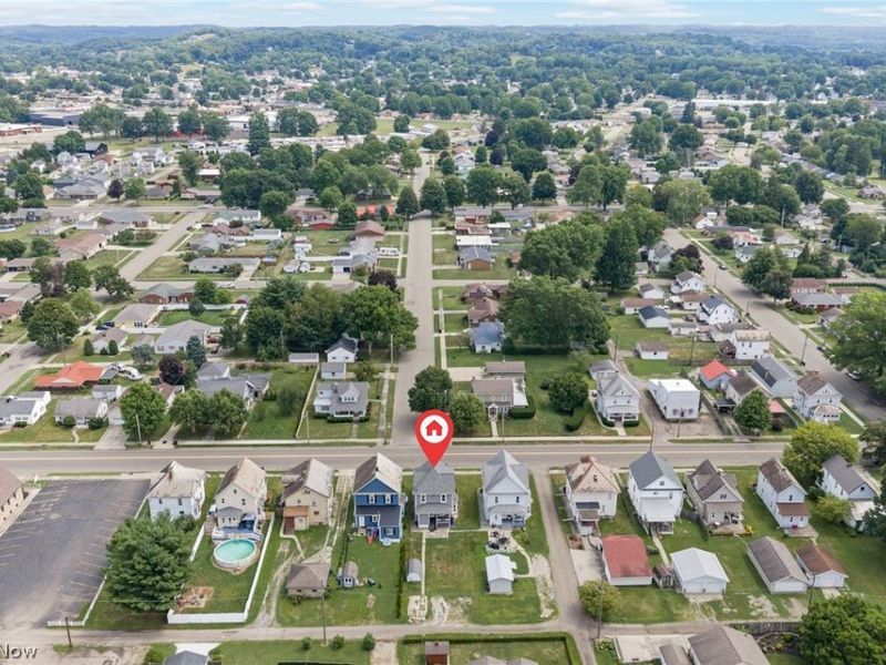 734 Tuscarawas Avenue NW, New Philadelphia, OH 44663 Photo 3