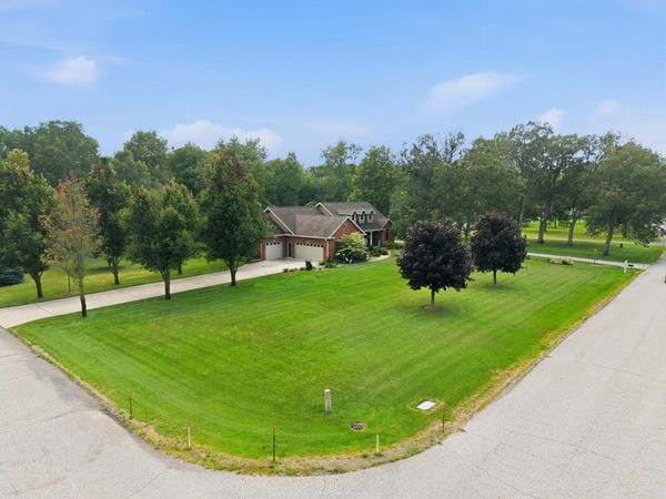 3663 Woodgate Drive , Wheatfield, IN 46392