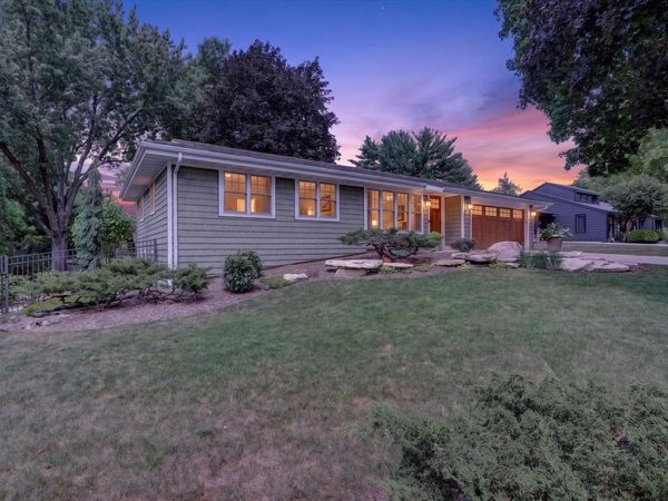 615 Sussex Drive, Janesville, WI 53546