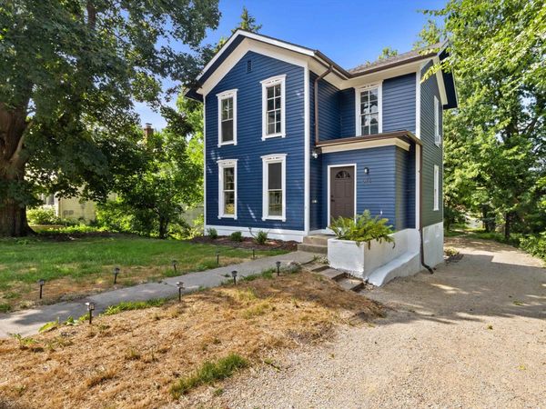 574 S Main Street, Janesville, WI 53545