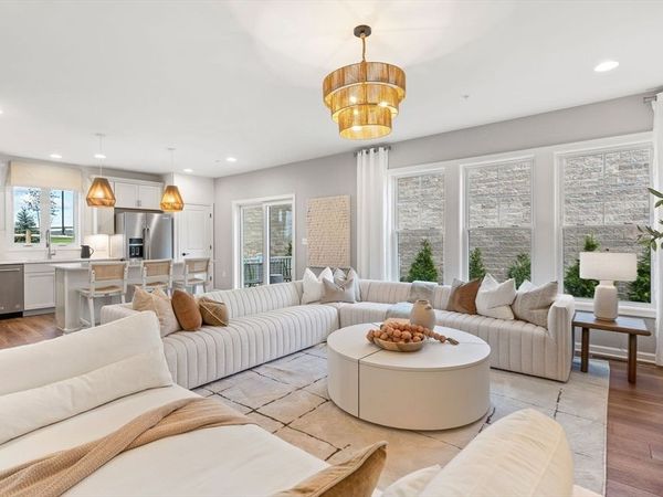 23 Emerald Run, Unit 0014, Shrewsbury, MA 01545