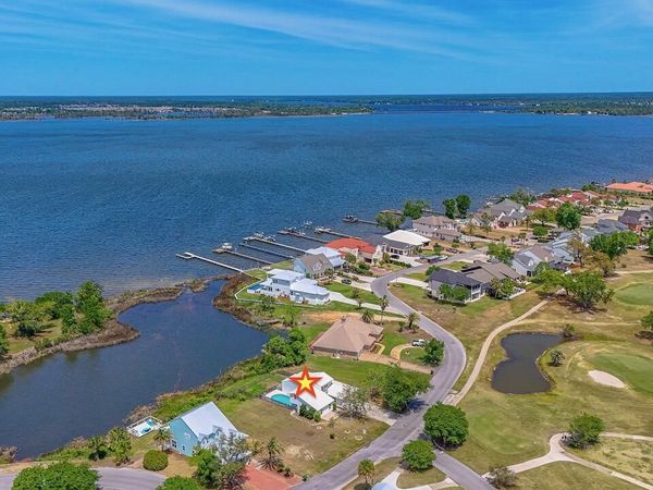 1918 Country Club Drive, Lynn Haven, FL 32444