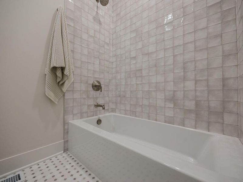 5535 Hickory Drive, Lewis Center, OH 43035 Photo 86