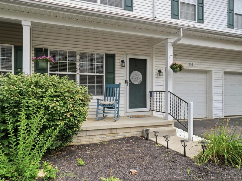 1256 Hall Lane, Unit 1403, Gahanna, OH 43230 Photo 2
