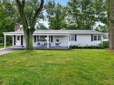 3916 Lockport Road , Sanborn, NY 14132