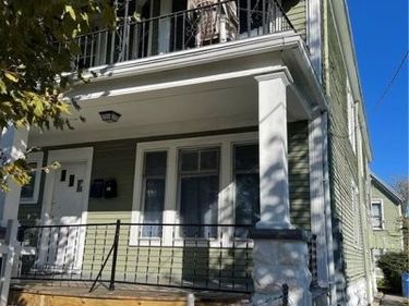 291 Walnut St Street , Buffalo, NY 14204