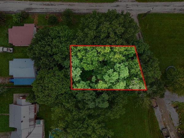 0 East Iris East Street, Mosheim, TN 37818