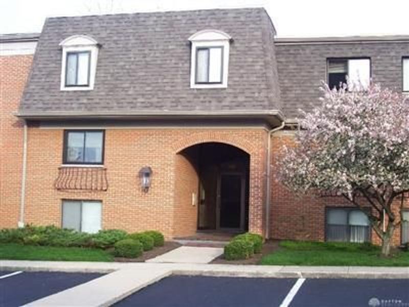 1610 Thunderbird Lane, Unit 61, West Carrollton, OH 45449 Photo 1