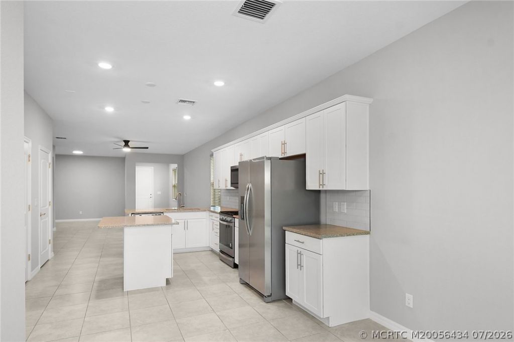 10214 SW Captiva Drive, Port Saint Lucie, FL 34987 Photo